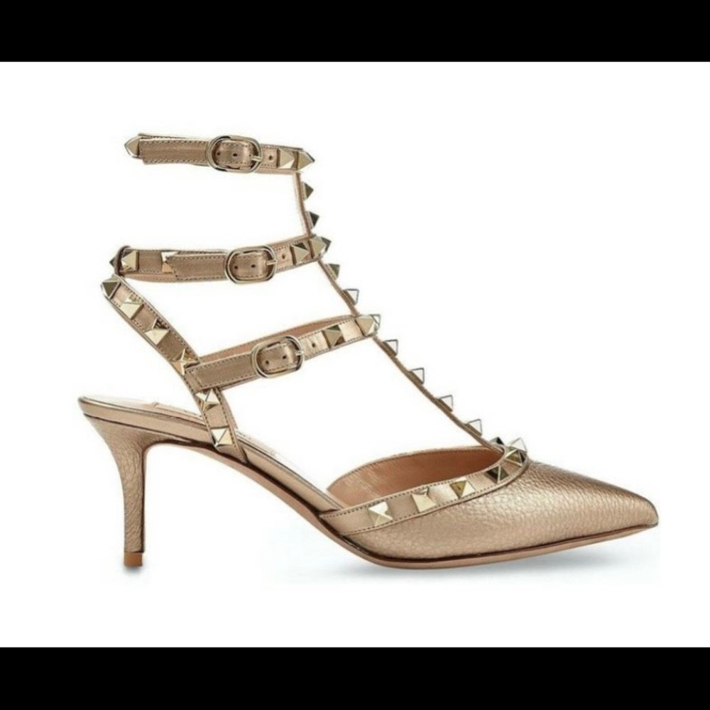 Valentino Rock Stud Gold Skin Stud T strap 3 ankle excellent condition worn once
